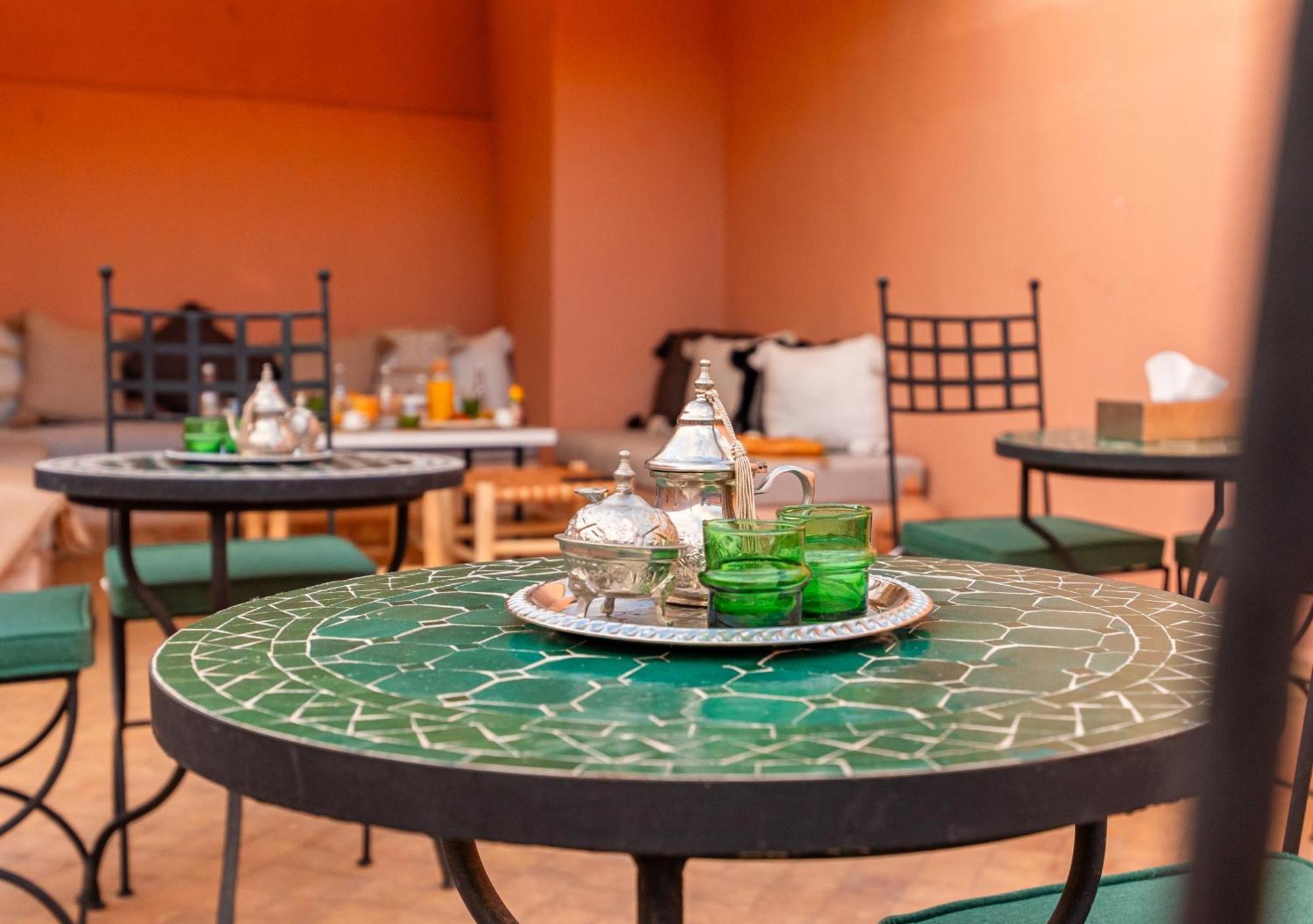 Ferienhaus Prive Dar L'etoile - Jacuzzi Piscine & Petit Dej Inclus