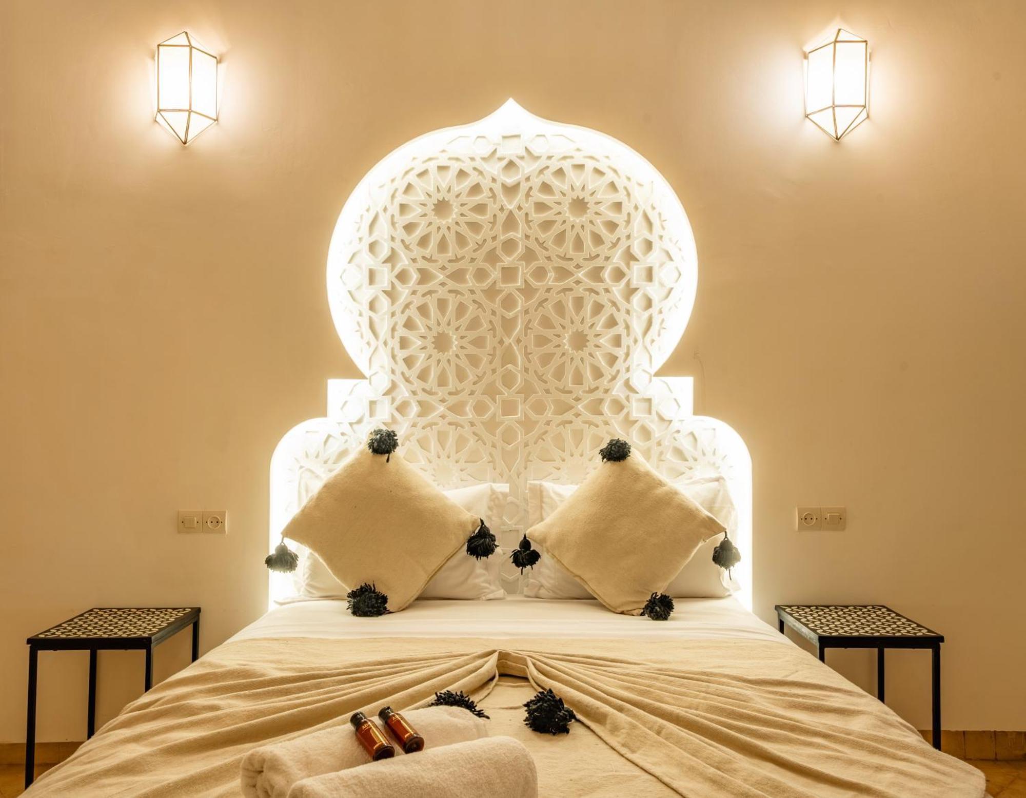 Prive Dar L'etoile - Jacuzzi Piscine & Petit Dej Inclus 马拉喀什