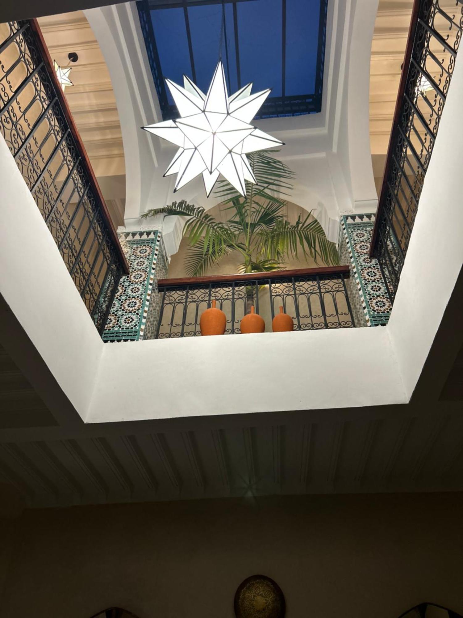度假居 Prive Dar L'etoile - Jacuzzi Piscine & Petit Dej Inclus 马拉喀什